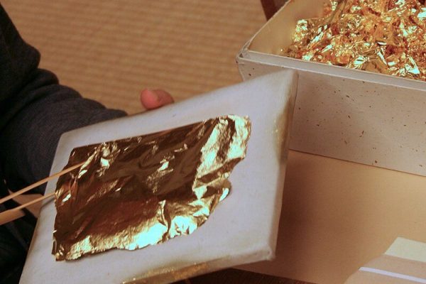 ¿Qué hace que el oro sea maleable?
