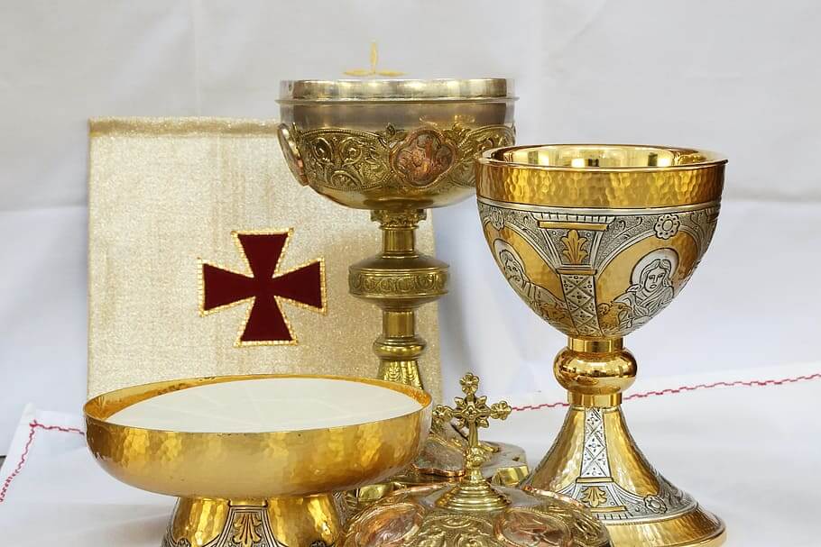 ¿Qué significaba el oro en objetos sagrados?
